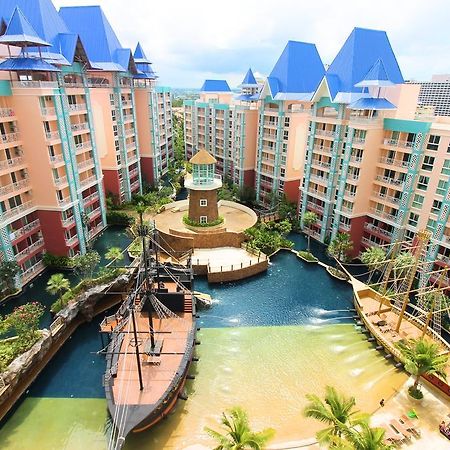 Grande Caribbean Pattaya Hotel Buitenkant foto