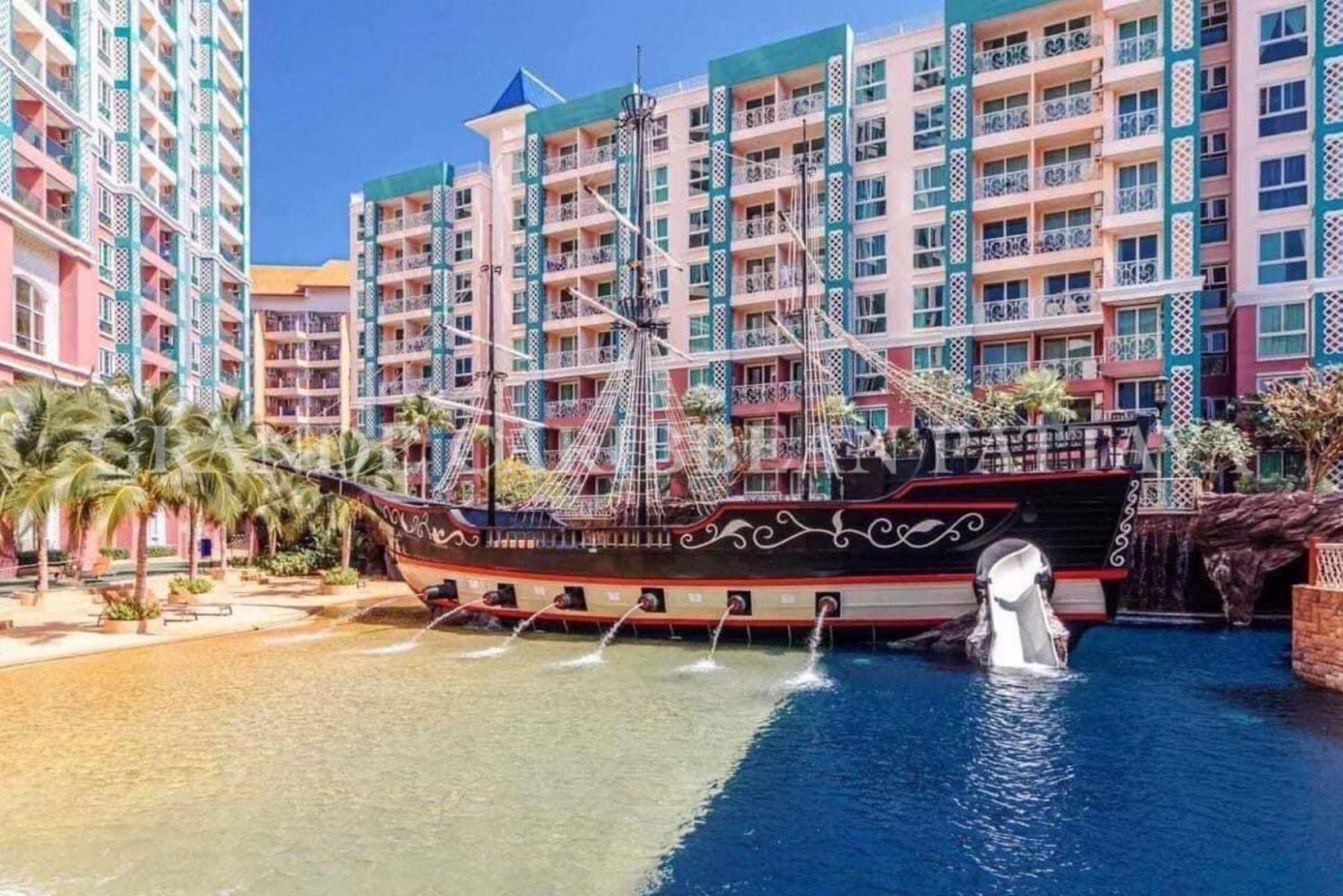 Grande Caribbean Pattaya Hotel Buitenkant foto